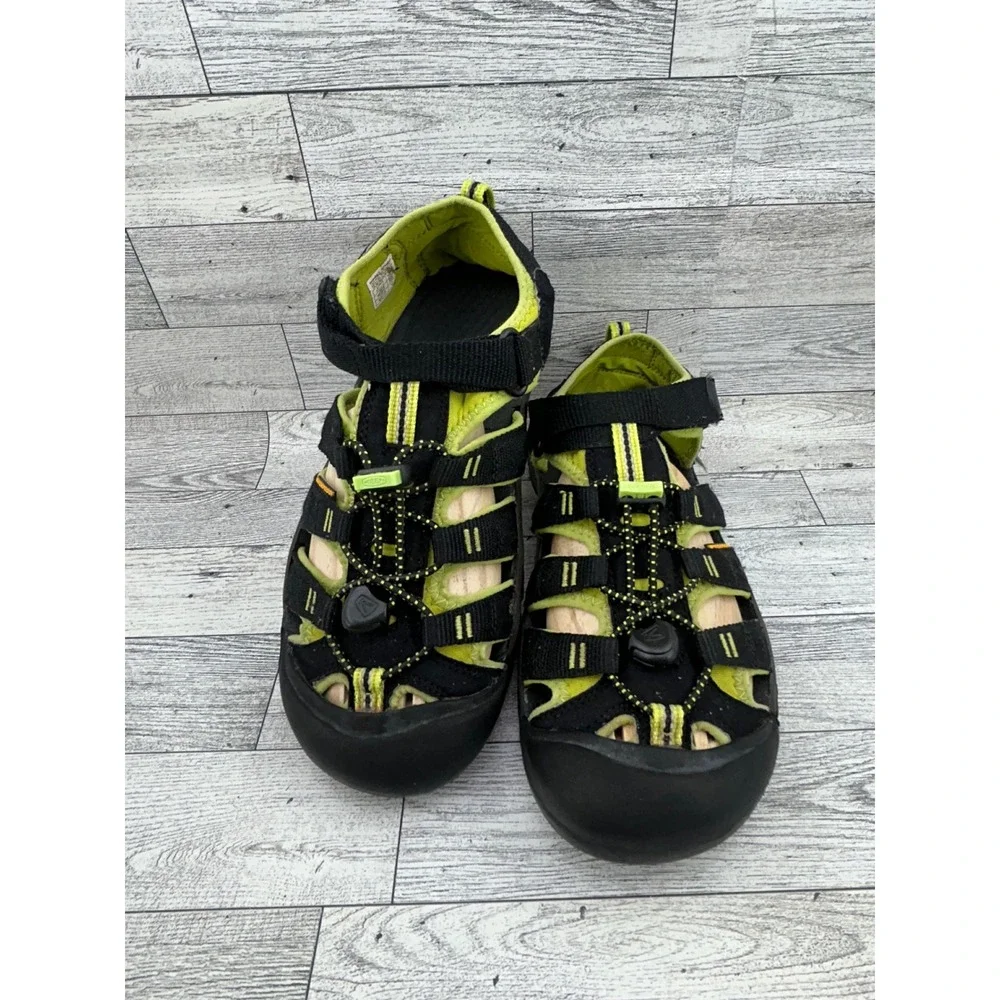 KEEN Newport H2 Sandals Black Lime Green Waterproof Hiking 1009965 Size US5 EU37